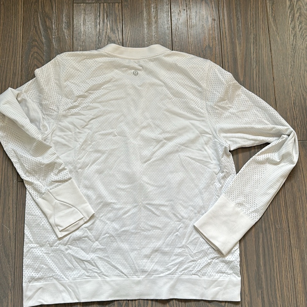 Lululemon half zip - Picture 2 of 10